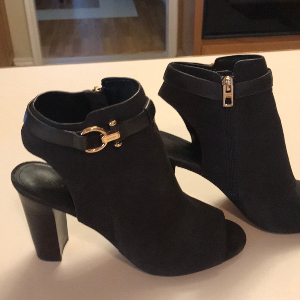 Coach open back brown bootie😍😍😍